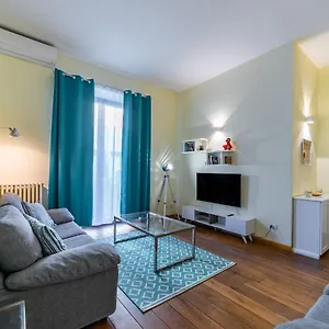 Apartment Quiet With Private Garden, Florence